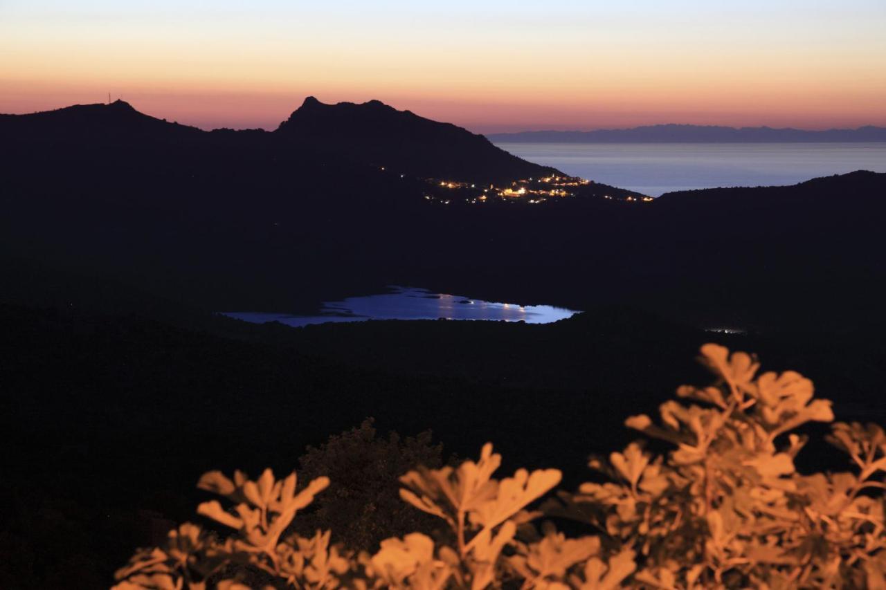 Vacancorse Maison U Canale Speloncato  Luaran gambar